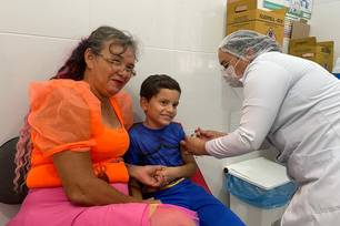 FMS convoca famílias para atualizar vacinação durante as férias escolares