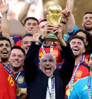 Jogadores da Espanha dividirão parte da premiação paga pela Fifa após o título mundial.