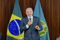 Lula reage a tarifa dos EUA e reafirma que Pix seguirá gratuito no Brasil