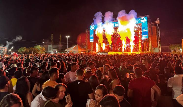 Prefeituras do Piauí terão regras para contratar artistas e realizar shows