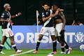 Vasco avança na Sul-Americana com gol salvador