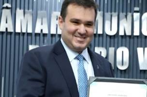 Bruno Santos Leal Campos divulgou nota após deixar a prisão. (Foto: Reprodução)