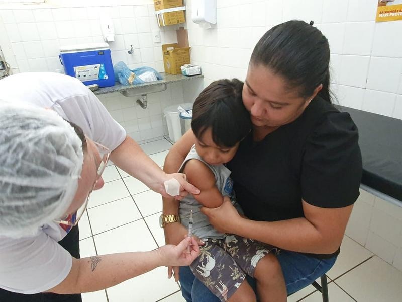 Campanha de vacinação para crianças e adolescentes inicia nesta segunda (3) em Teresina