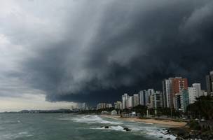 Ciclone bomba no Sul e Sudeste do Brasil (Foto: Reprodução/X)