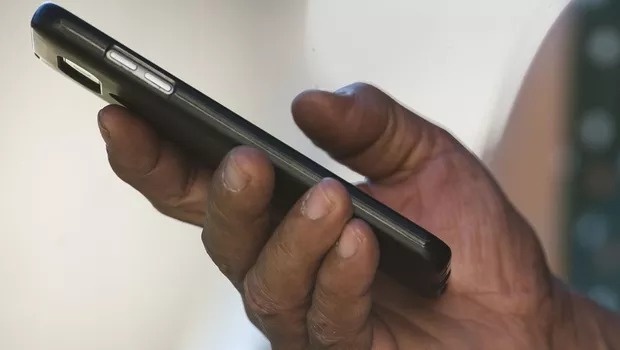 Configuração permite receber chamadas importantes mesmo com o celular no silencioso.