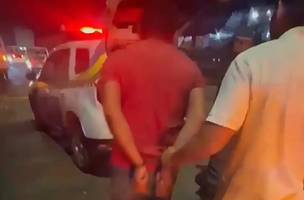 Flanelinha foi preso por equipes da Polícia Civil (Foto: Reprodução)