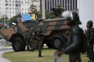 TSE autoriza tropas federais em cinco estados nas eleições
