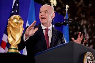 Uefa mantém ameaça de boicote e diz ter perdido confiança em Infantino