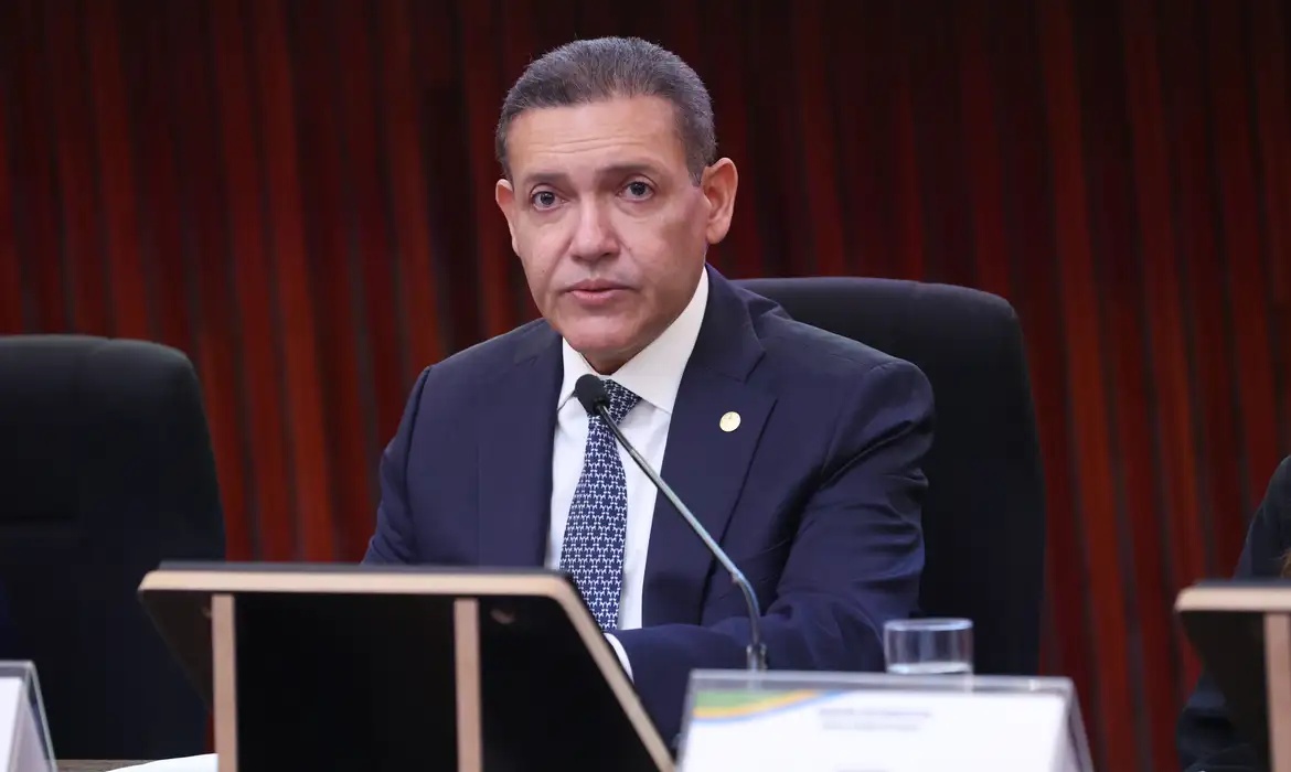 Kassio convoca eleitores