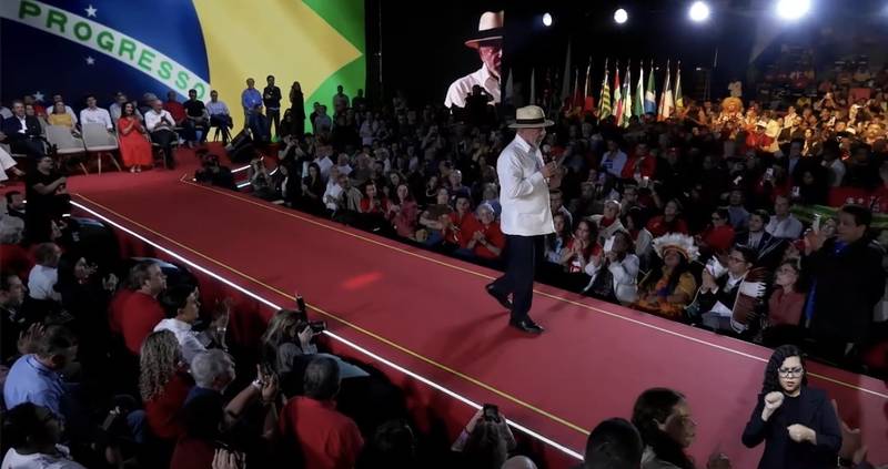 PT oficializa Lula candidato à reeleição e mantém Alckmin como vice