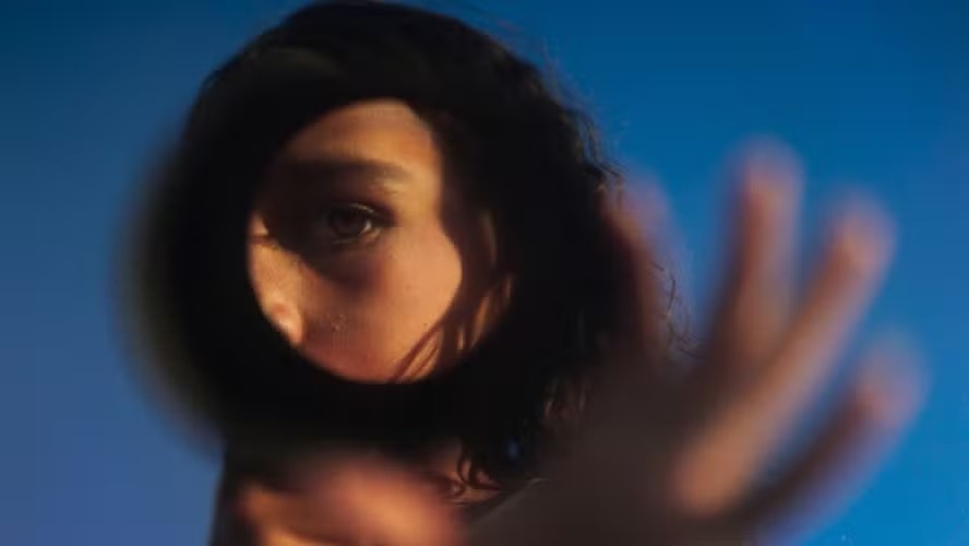 Meninas de Guaribas recriam histórias e imaginam futuros por meio do cinema.