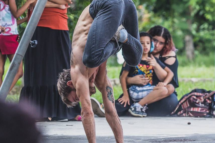 “Modelando Encontros – Circo em Travessia RJ–PI”