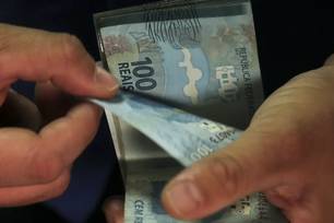 Desenrola Adimplentes começa nesta segunda-feira com crédito mais barato