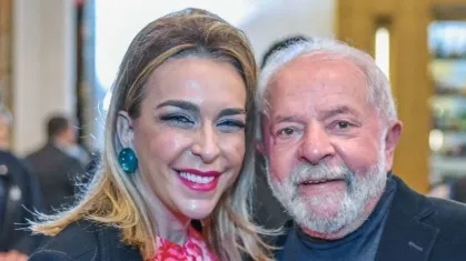 Roberta Luchsinger e Lula aprecem juntos em algumas fotografias