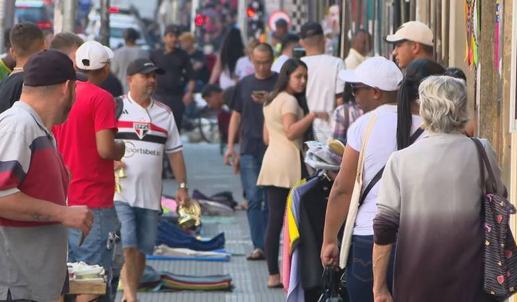 Brasil chega a 214,2 milhões de habitantes