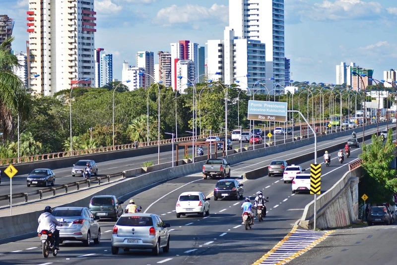 TCE-PI manteve o andamento da licitação da limpeza urbana de Teresina.