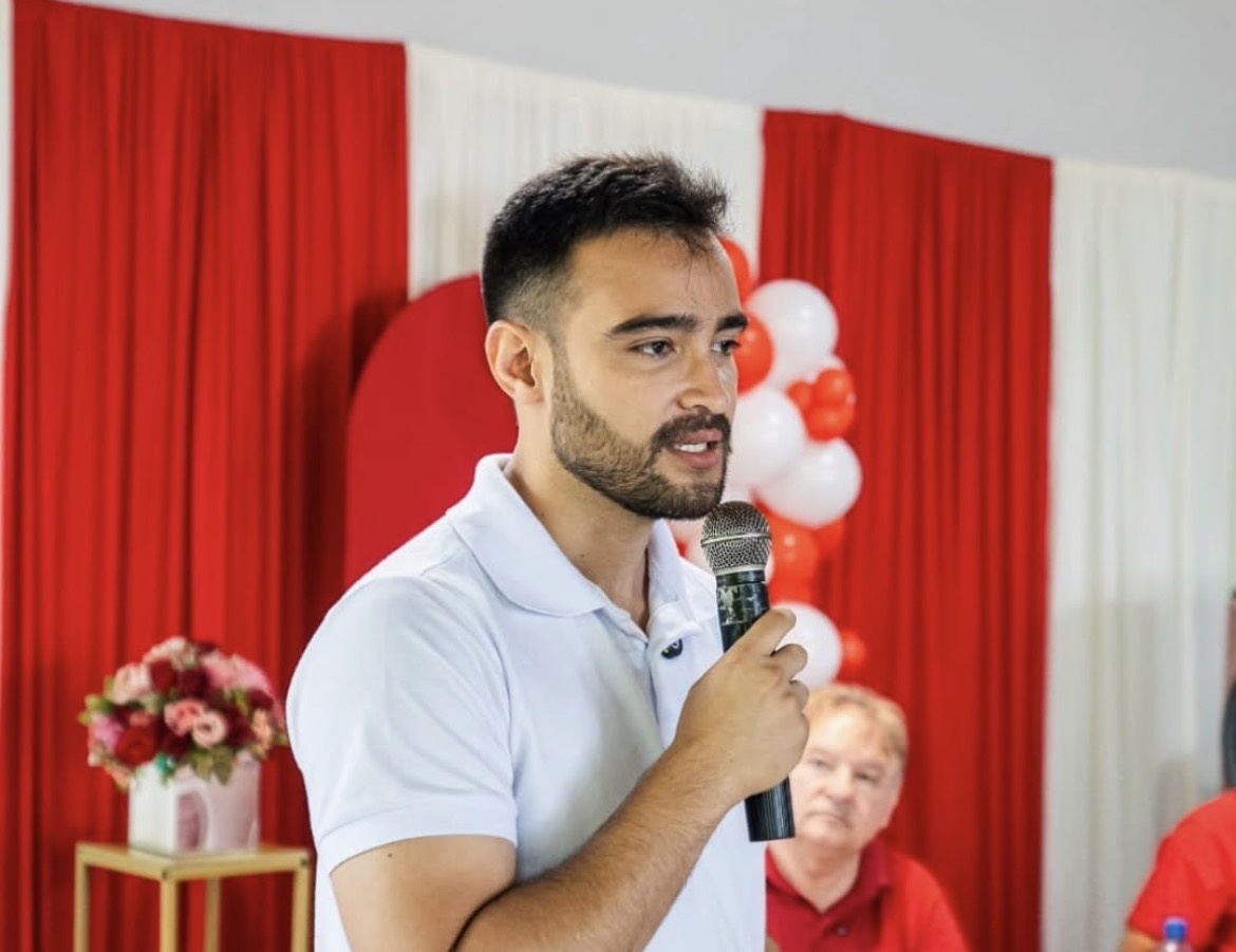 Vinicius Dias