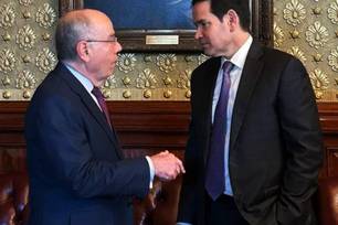 Chanceler Mauro Vieira conversa com o secretário de Estado Marco Rubio.