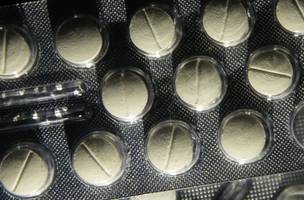 Medicamentos são utilizados no tratamento e na prevenção de diferentes doenças. (Foto: Marcello Casal JrAgência Brasil)