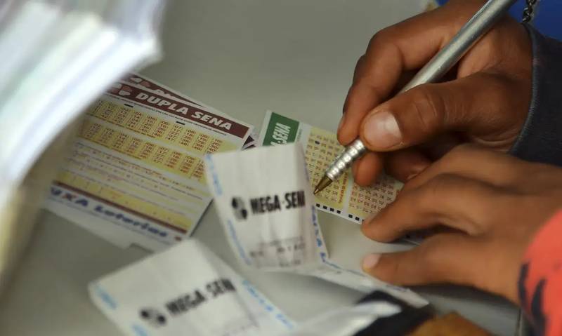 Mega-Sena sorteia prêmio estimado em R$ 82 milhões no sábado