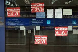 Bancários da Caixa rejeitam proposta e mantêm greve nacional
