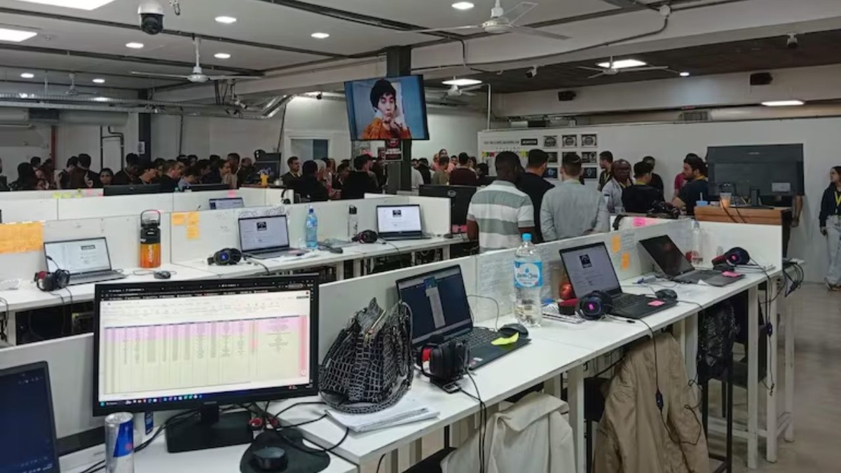 Operação encontrou cerca de 200 trabalhadores em call center de Assunção.