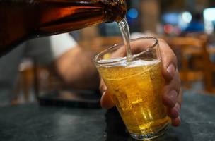 Venda e consumo de álcool terão regras diferentes durante a votação (Foto: Reprodução)