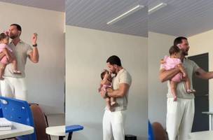 VÍDEO: Professor segura bebê no colo para aluna assistir aula e viraliza no PI; "promovido a babá" (Foto: Reprodução/Arquivo pessoal)