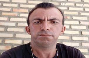 Corpo de homem é encontrado ao lado de motocicleta no Piauí (Foto: -)