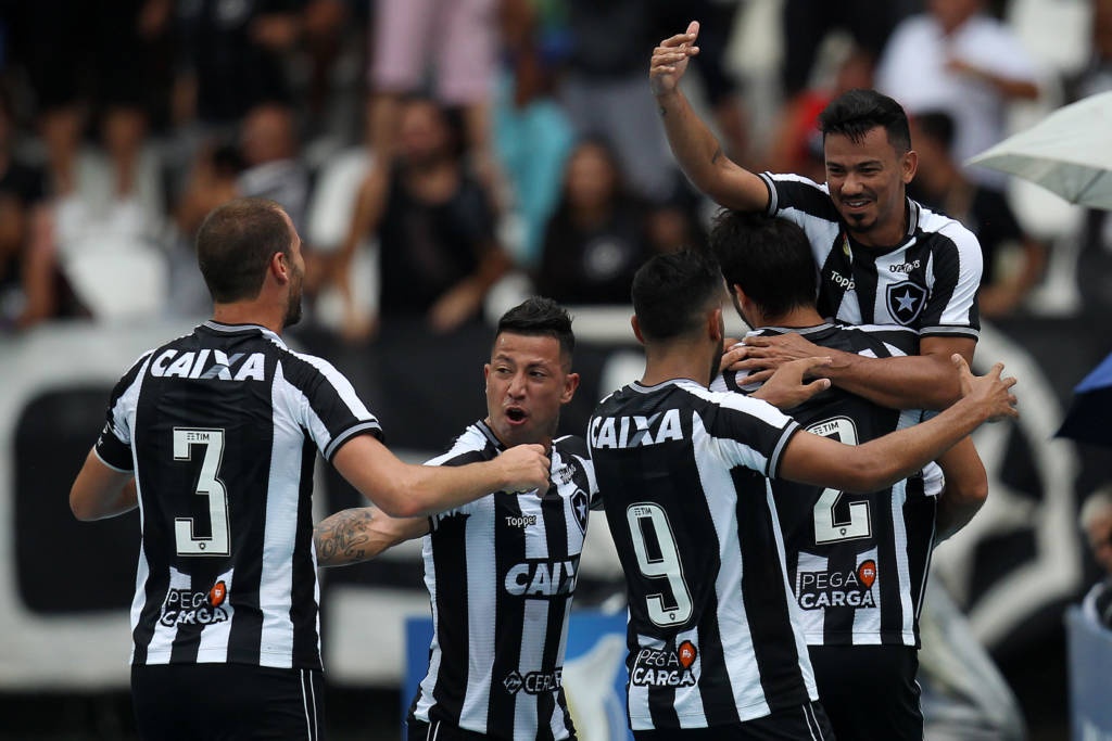 Botafogo adota postura cautelosa nas rodadas restantes do Campeonato Brasileiro (Foto: Foto: Vitor Silva/Botafogo)