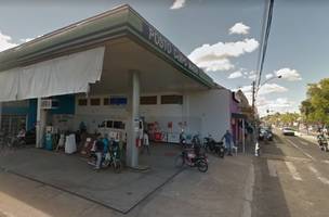 Posto de combustível é alvo da ação de bandidos no Piauí (Foto: -)