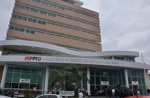Inscrições de concurso com salário de R$ 24 mil encerram neste sábado (Foto: -)