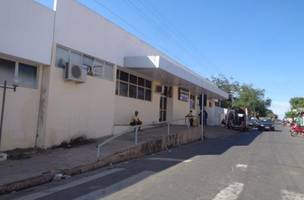 Descaso em hospital segue prejudicando pacientes no interior do Piauí (Foto: -)