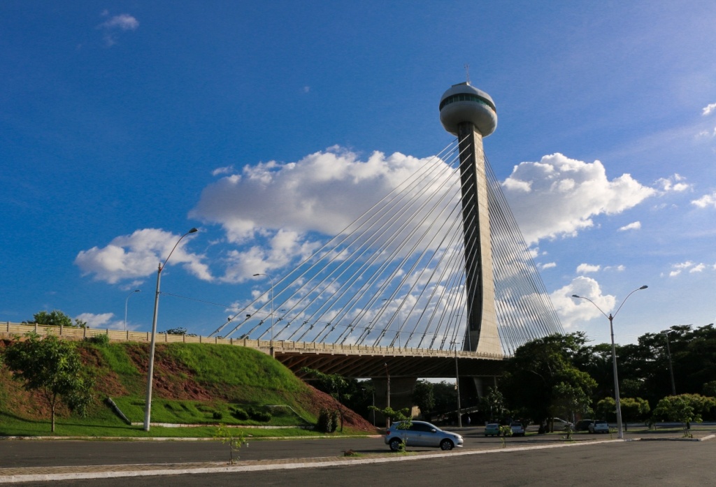 Ponte Estaiada