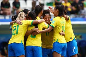 seleção feminina de futebol (Foto: GE)