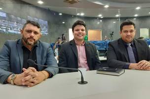 Integrantes da Ajuspi prestigiam sessão na Câmara Municipal em homenagem ao CRE-PI (Foto: -)