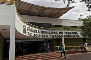 Jeová Alencar dá novo prazo para lançar edital do concurso da Câmara Municipal (Foto: -)