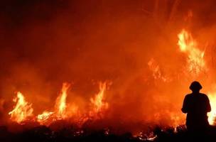 Número de mortos em incêndios na Austrália sobe para 27 (Foto: -)