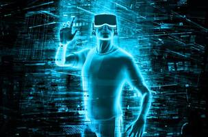 É possível que um hacker consiga acessar seu computador e consiga acessar o seu celular? (Foto: -)