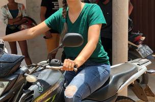 Gessy Fonseca participa de motocada na zona sudeste de Teresina (Foto: -)