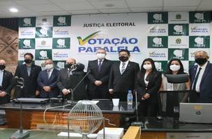 TRE realiza sorteio das urnas eletrônicas auditadas na véspera e dia da Eleição (Foto: -)
