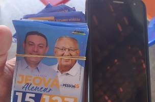 Homem é preso por distribuir santinhos de candidatos na zona Rural de Teresina (Foto: -)