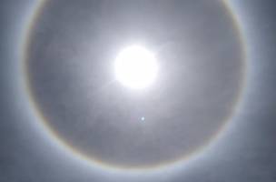 Halo solar chama atenção de moradores no interior do Piauí; assista ao vídeo (Foto: -)
