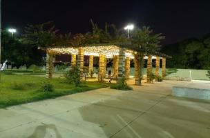 Prefeitura inicia montagem da decoração de Natal no Parque da Cidadania (Foto: -)