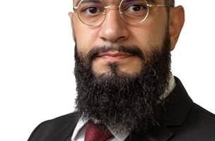 Advogado Lucas Villa detalha leis aplicáveis para punir perseguidores nas redes sociais (Foto: -)