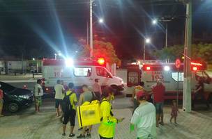Botijão de gás explode em pizzaria e deixa três pessoas feridas no litoral do Piauí (Foto: -)