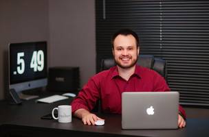 Advogado Lucas Ribeiro comenta sobre as regras e limites legais nas redes sociais (Foto: -)