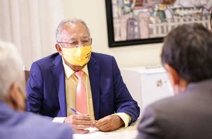 Dr. Pessoa assina ordem de serviço para construção de 63 casas no Parque Rodoviário (Foto: -)