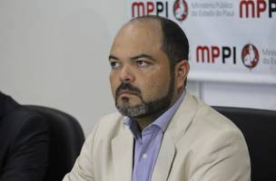 Promotor de Justiça faz questionamentos sobre pedido de impeachment de ministro do STF (Foto: -)