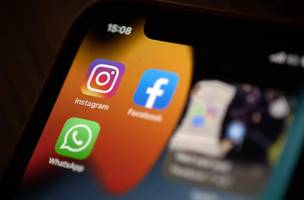 Facebook, Instagram e WhatsApp voltam a funcionar após ficarem 6 horas fora do ar (Foto: -)